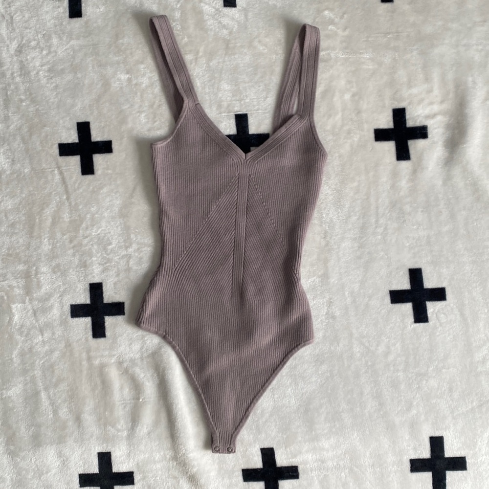Abercrombie ribbed knit bodysuit